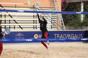 نمای هوایی زمین تنیس در ایران